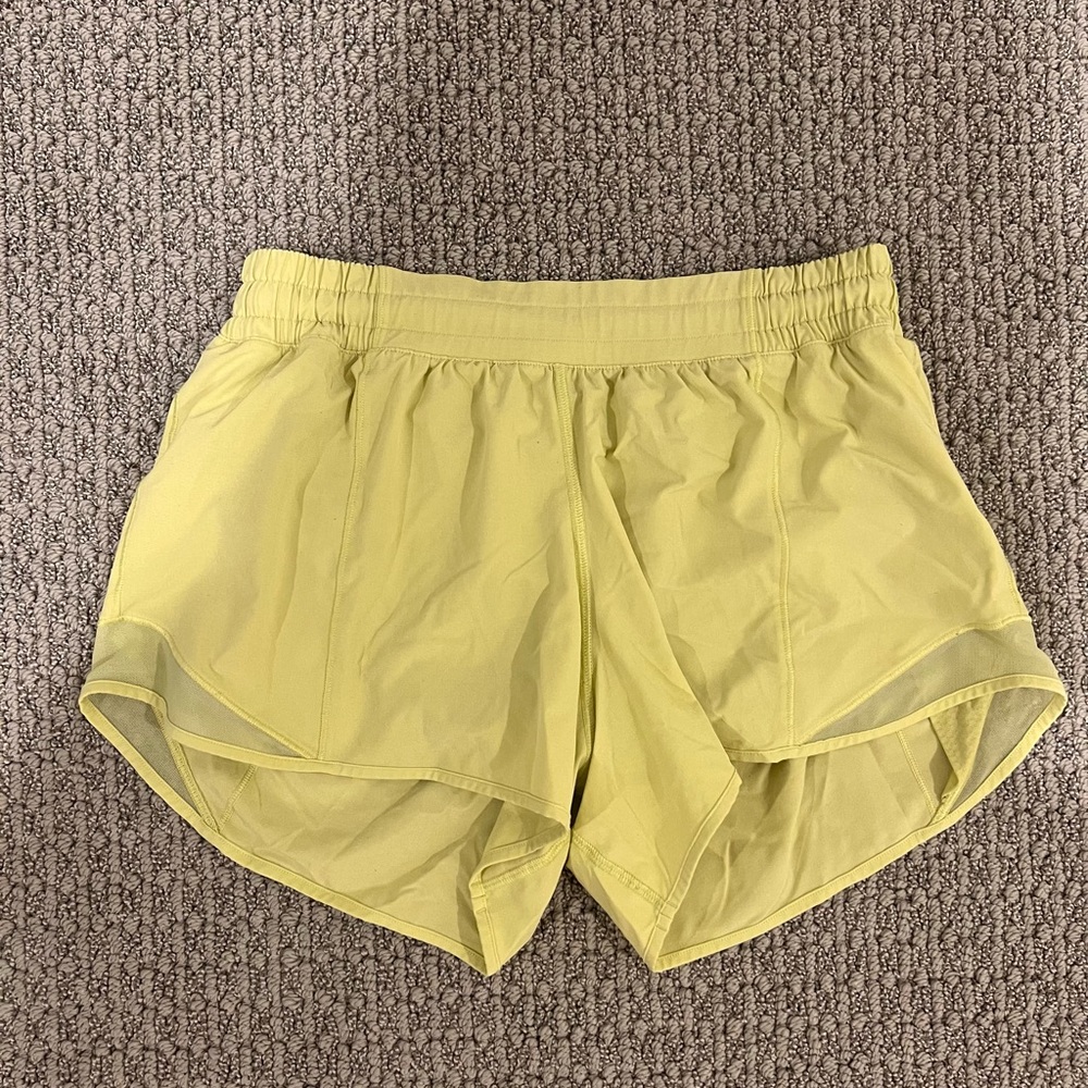 Lululemon hotty hot short size 8 tall